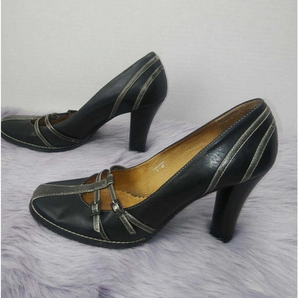Donald J Pliner Sport I Que Carla black MaryJane. Leather